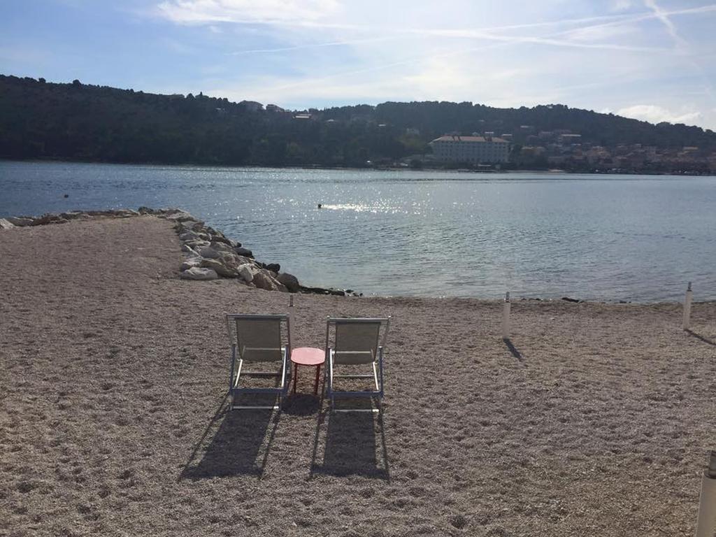 Tragos Lemon Tree Apartment Trogir Bagian luar foto